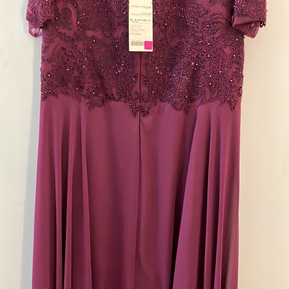Berry Long Sleeve Dress - Picture 9 of 11